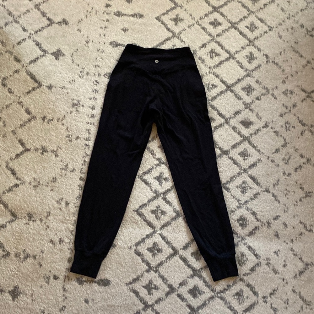 LULULEMON ALIGN JOGGERS 2